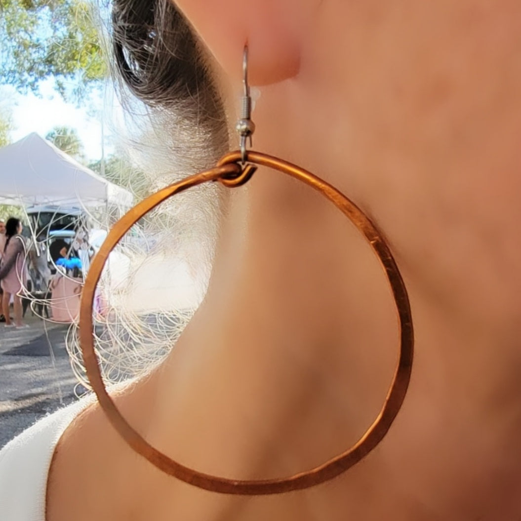 Large copper hoop discount