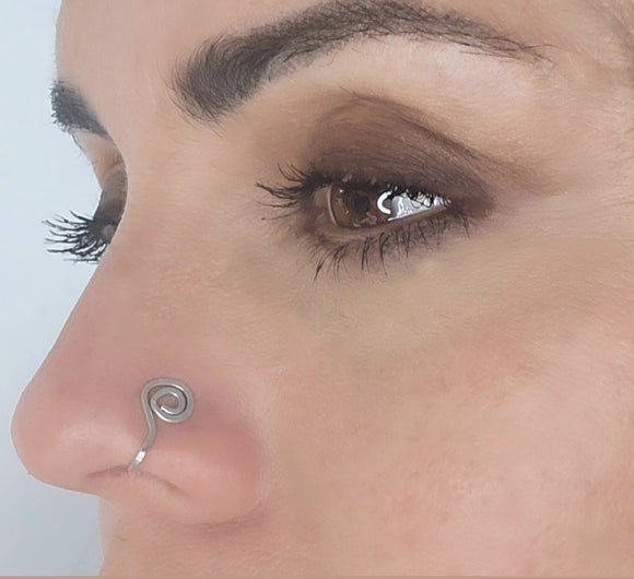 Spira Nose Cuff