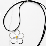 Flower pendant • yellow