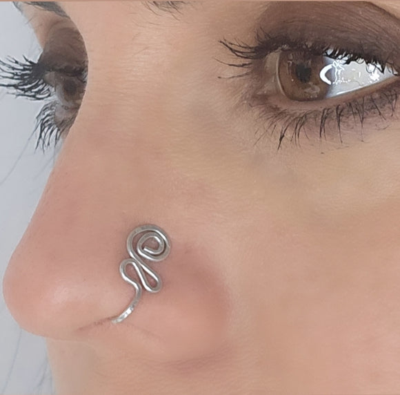 Zig Spiral Nose Cuff
