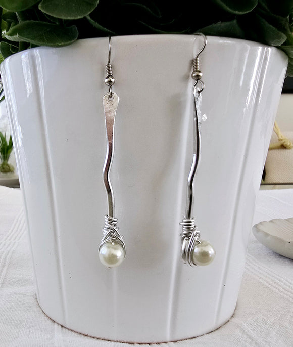 Zaze Glass Pearl Earrings