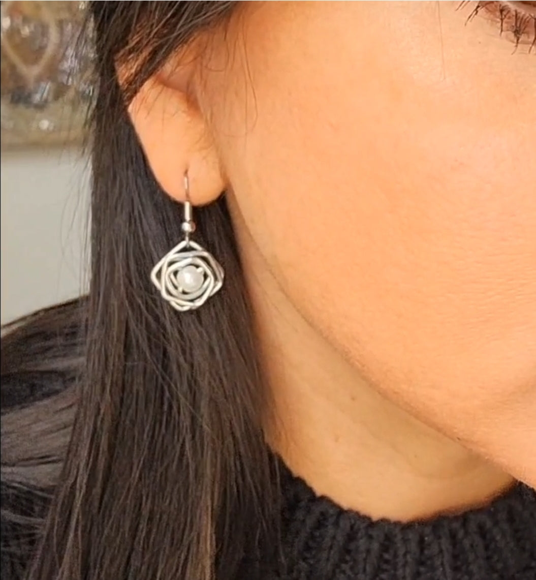 S-Pearl Crazy Earrings – Jóia by Yanira Ramirez