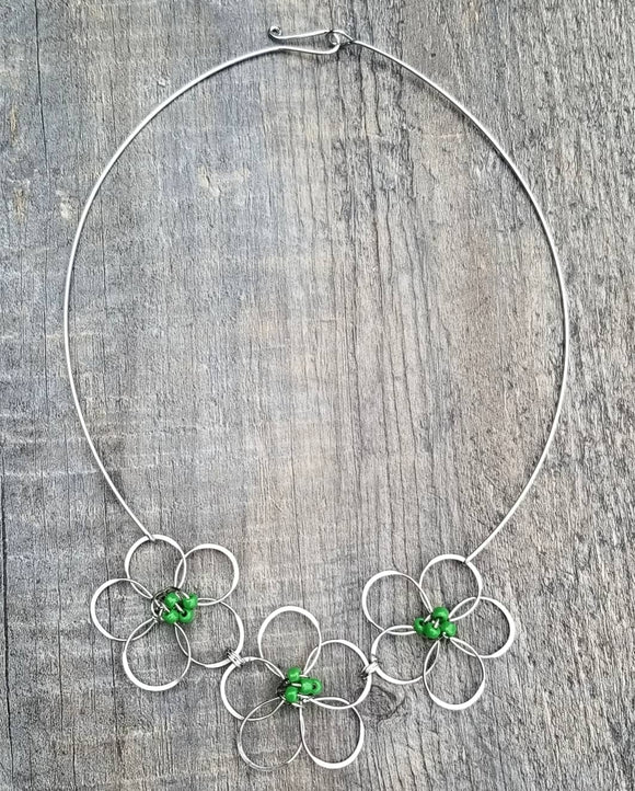 Flower Necklace Green